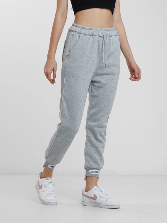Cho'tkasi bo'yalgan jogger shimlari