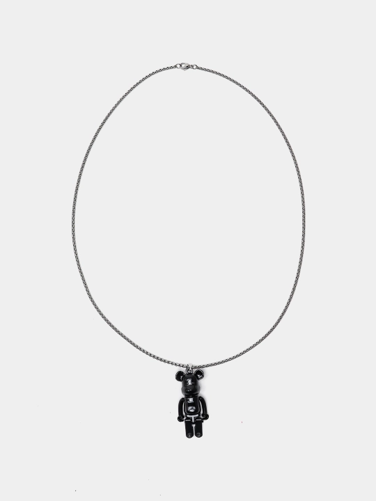 Zanjirlar sevishganlar va eng yaqin do'stlar uchun KAWS