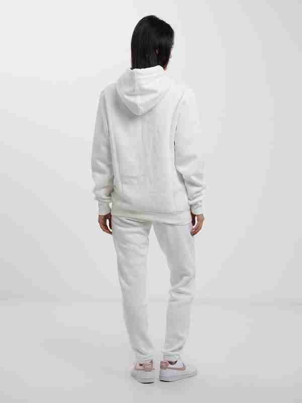 Skrotal bandaj Katta ayol nipellarining porno fotosuratlarini tomosha qiling