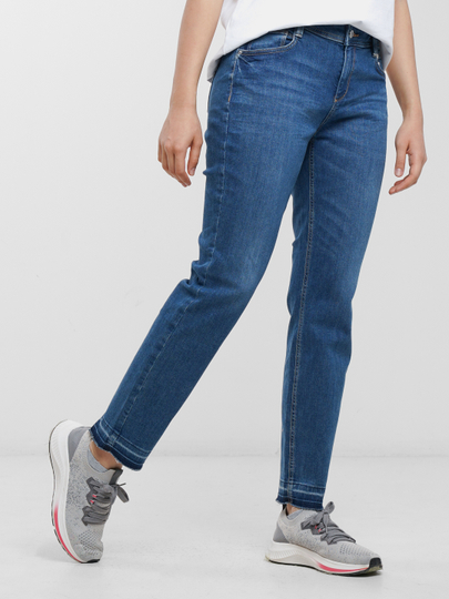 MAMA Girlfriend Ankle Jeans