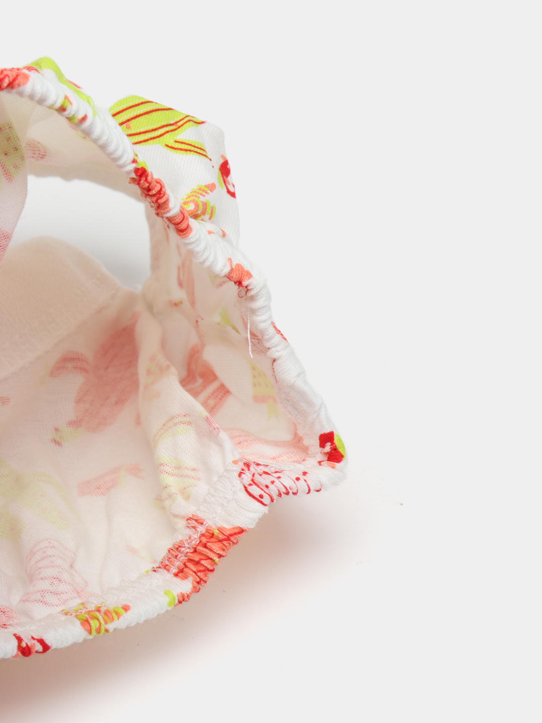 Kichkintoylar pantiesda Kichkintoylar pantiesda