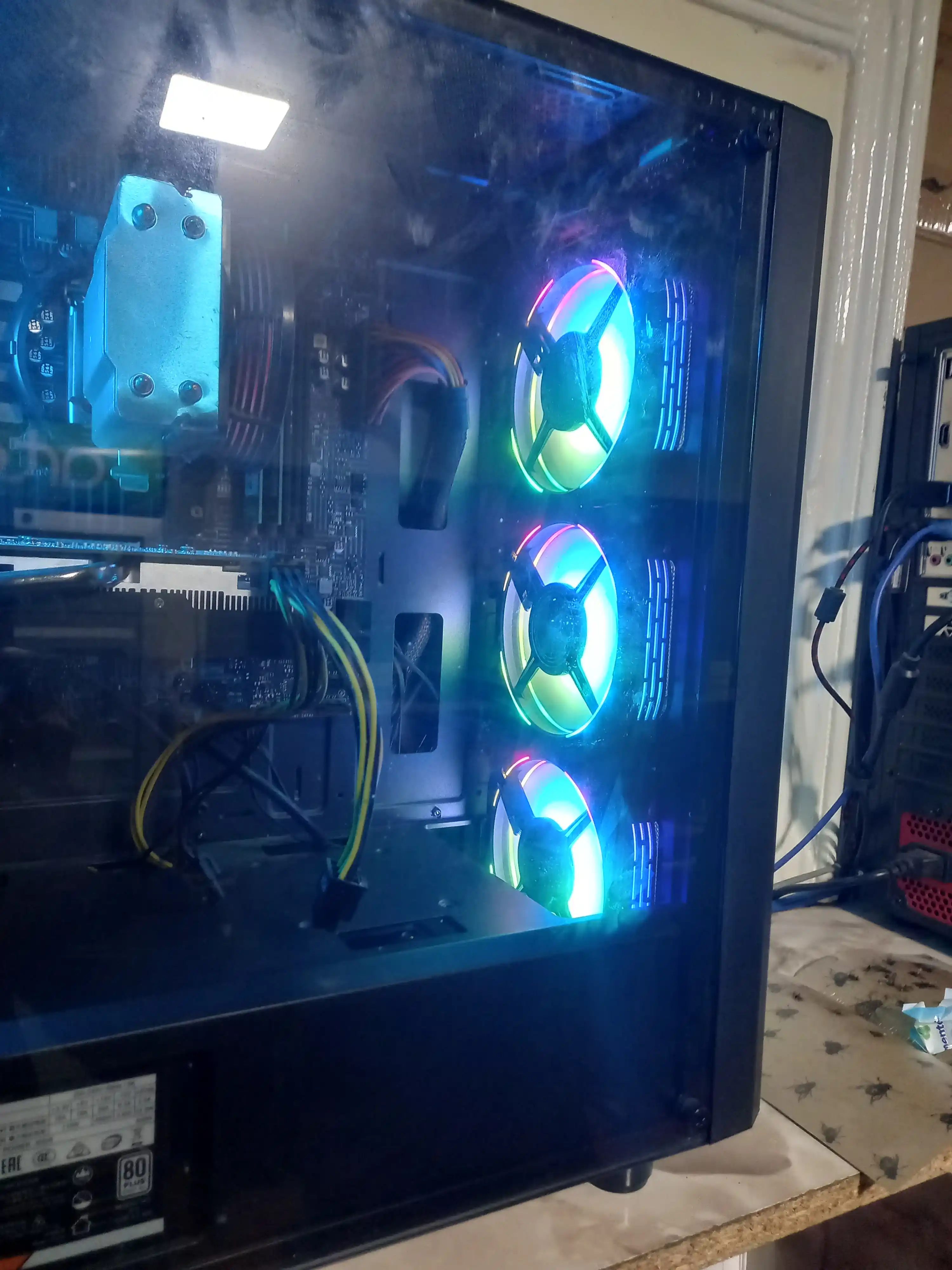 Sovutish ventilyator, rgb yoritgich bilan korpus uchun, 12 da 6 kontakt, 120 mm