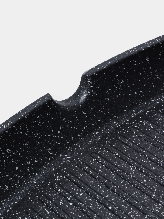 Tova-gril Resto 93406, tutqichli kvadrat, 28 * 28 sm