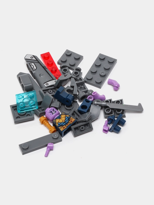 Qasoskorlar, Avengers konstruktori, superqahramon sarguzashtlari, Lego bilan mos keladi