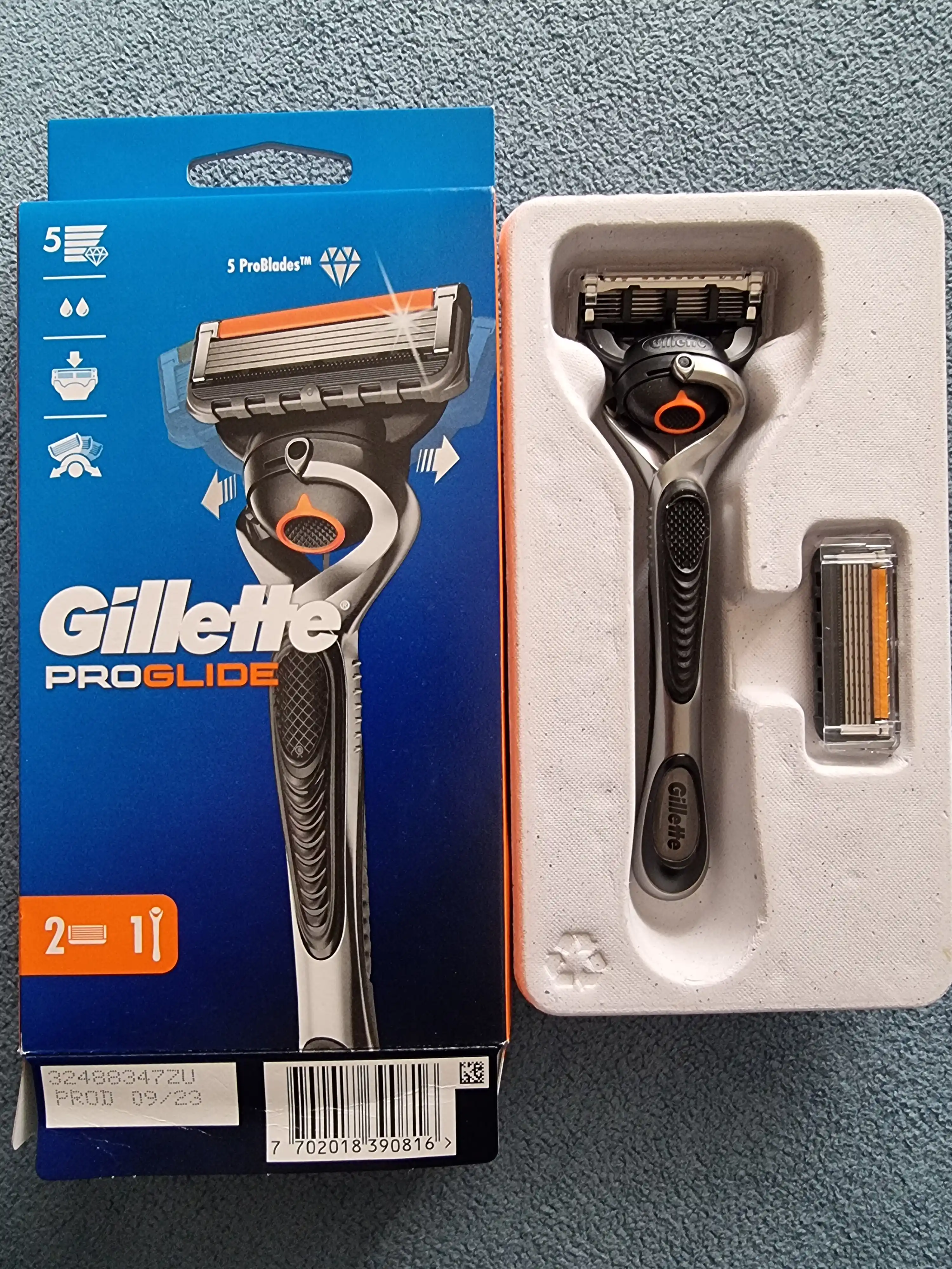 Бритва с триммером Gillette Fusion ProGlide, 5 лезвий с углеродным покрытием, +2 кассеты