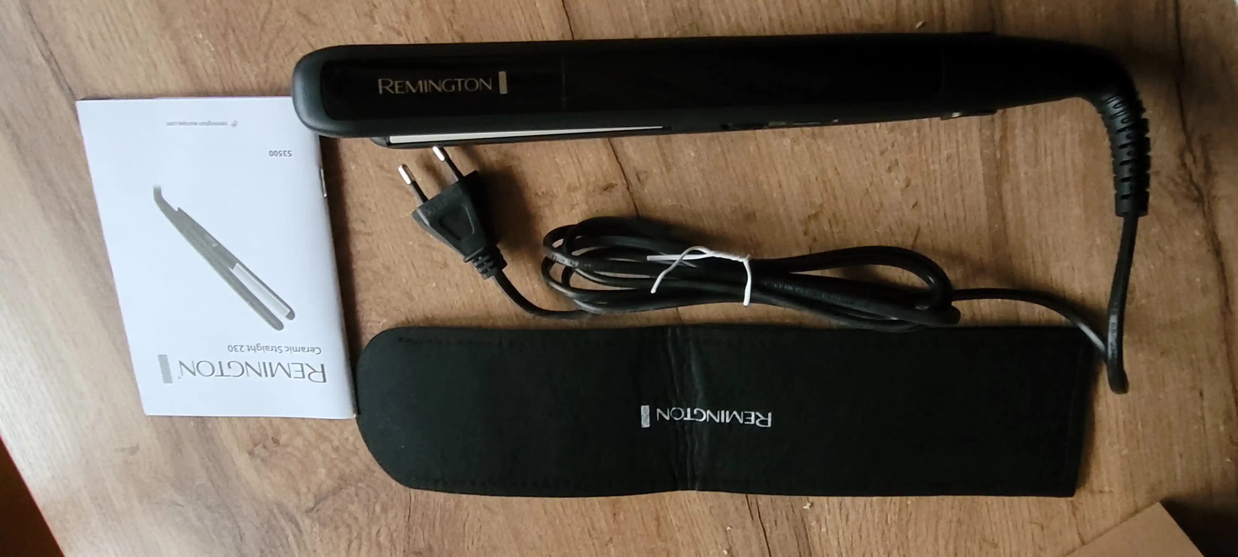 Soch to'g'rilash dazmoli Remington Ceramic Slim 230 S3500, sochni himoya 4 daraja qilish