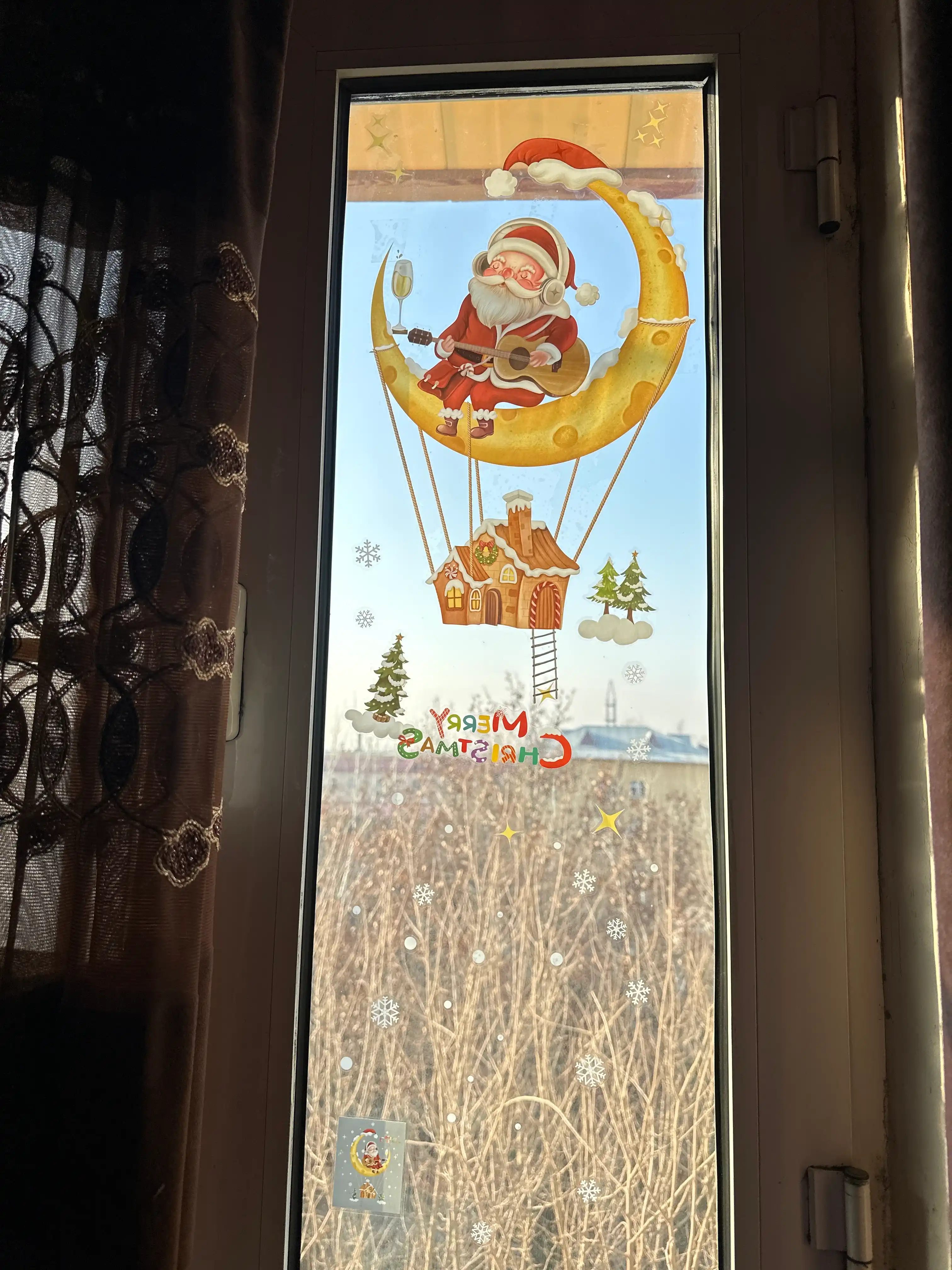Новогодние наклейки на окно