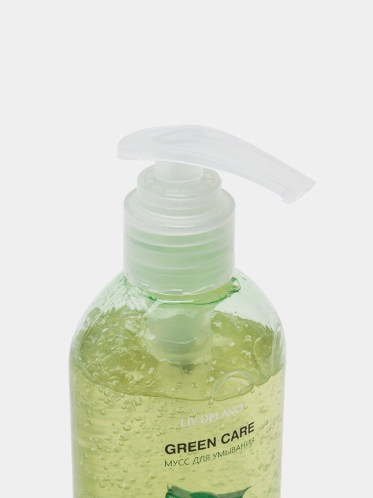 Yuvinish uchun muss Liv Delano SOS-namlantiruvchi Aloe Vera geli bilan, 200 ml