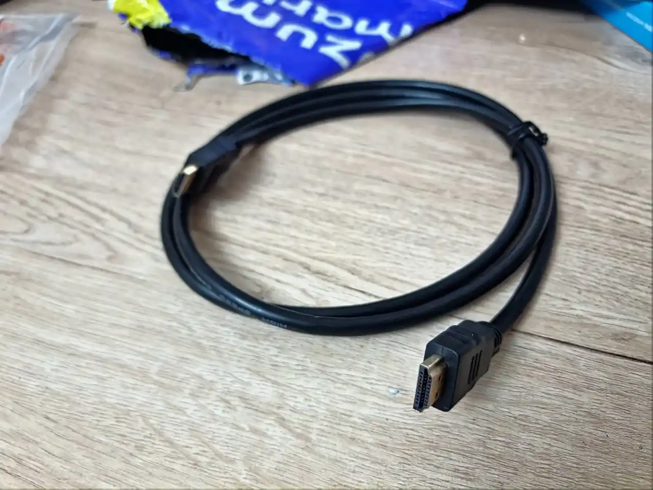 Кабель HDMI  для мониторов, ТВ, компьютеров, Playstation и ноутбуков