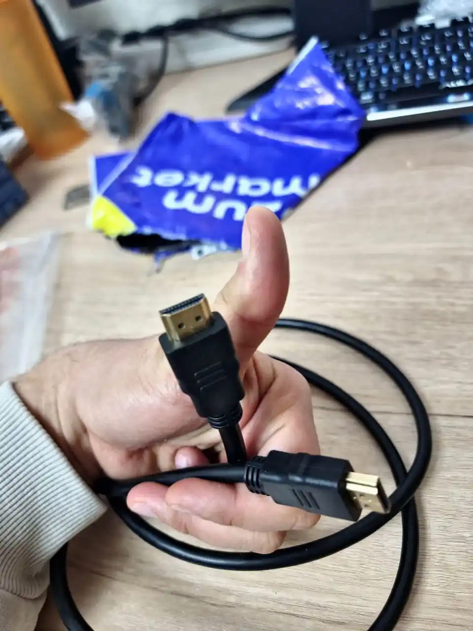 Кабель HDMI  для мониторов, ТВ, компьютеров, Playstation и ноутбуков
