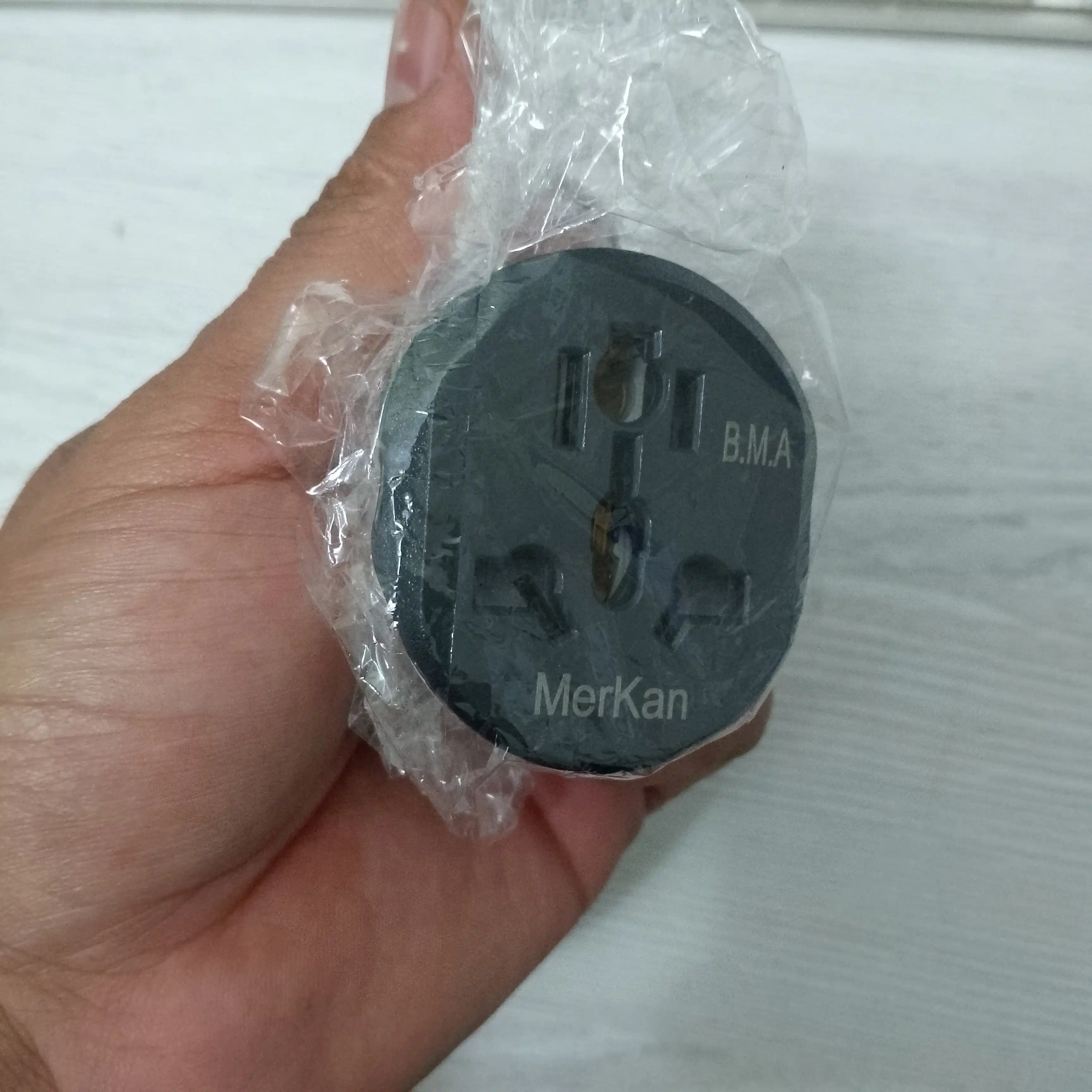 Adapter MerKan KT168 16A, terminator