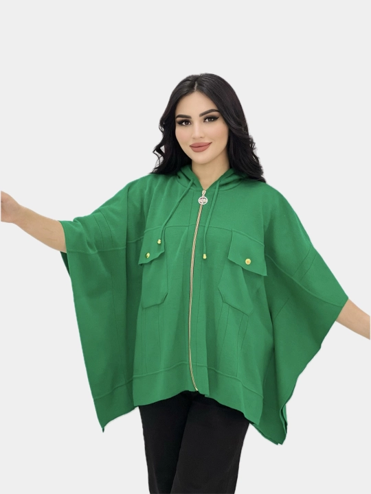 Didov Triko modaga mos poncho-kapyushoni bilan
