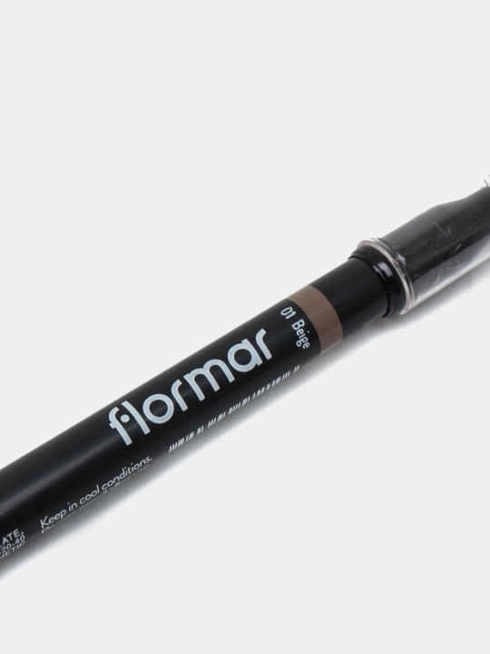 Ультратонкий карандаш для бровей Ultra Thin Brow Pencil от Flormar