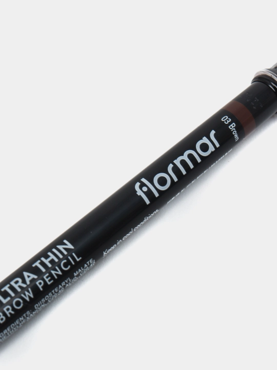 Ультратонкий карандаш для бровей Ultra Thin Brow Pencil от Flormar