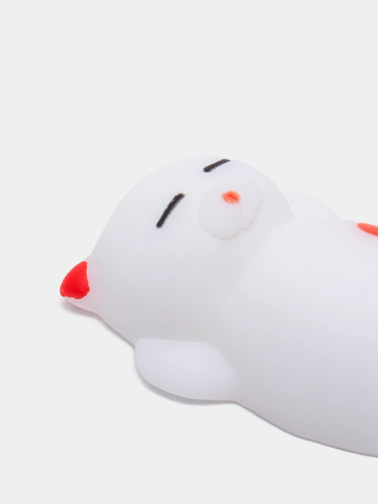 Mushuk Mochi telefonida stressga qarshi skvish o'yinchoq