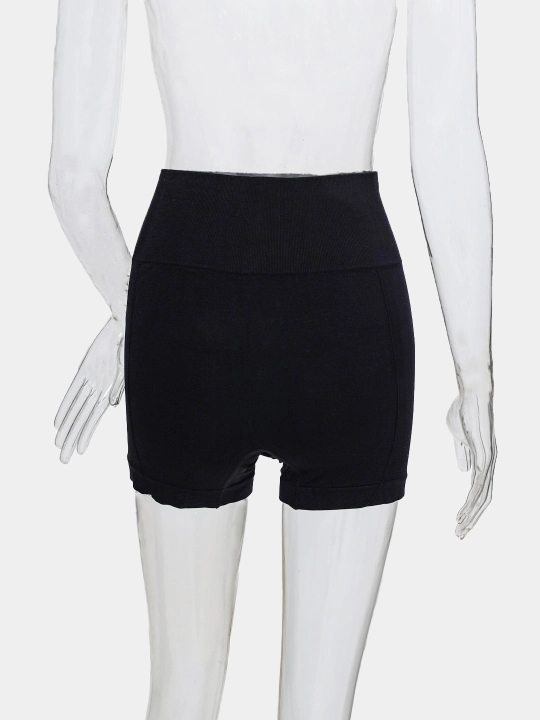 Ayollar sport shortiklari, yuqori posadkada