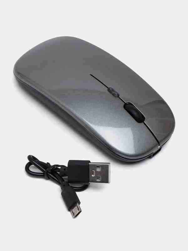 Lea Ayresning yalangoch fotosuratlari