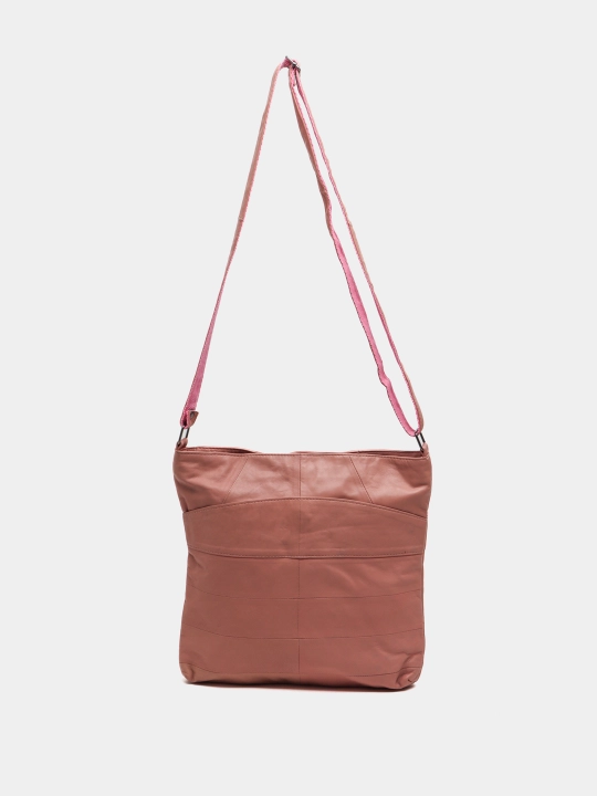 Ayollar charm sumkasi