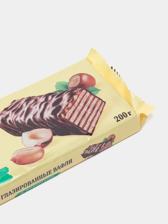Вафли Яшкино глазированные с орешками, 200 гр