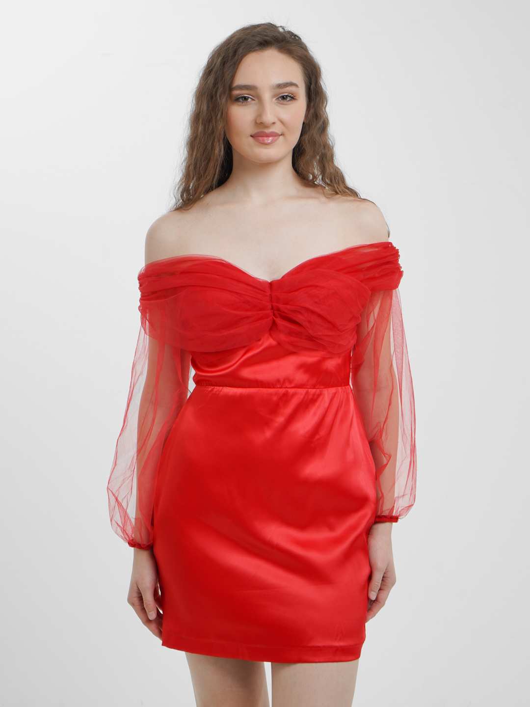 Erkaklarning katta siklar bilan boglangan fotosuratlari