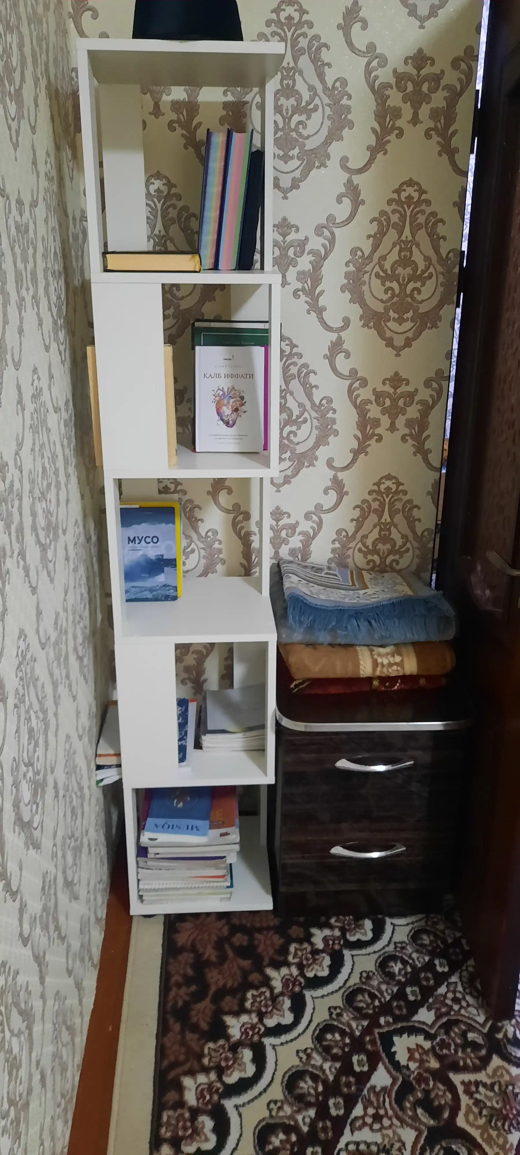 Напольный шкаф, стеллаж деревянный для книг, 1774 * 330 * 330 мм