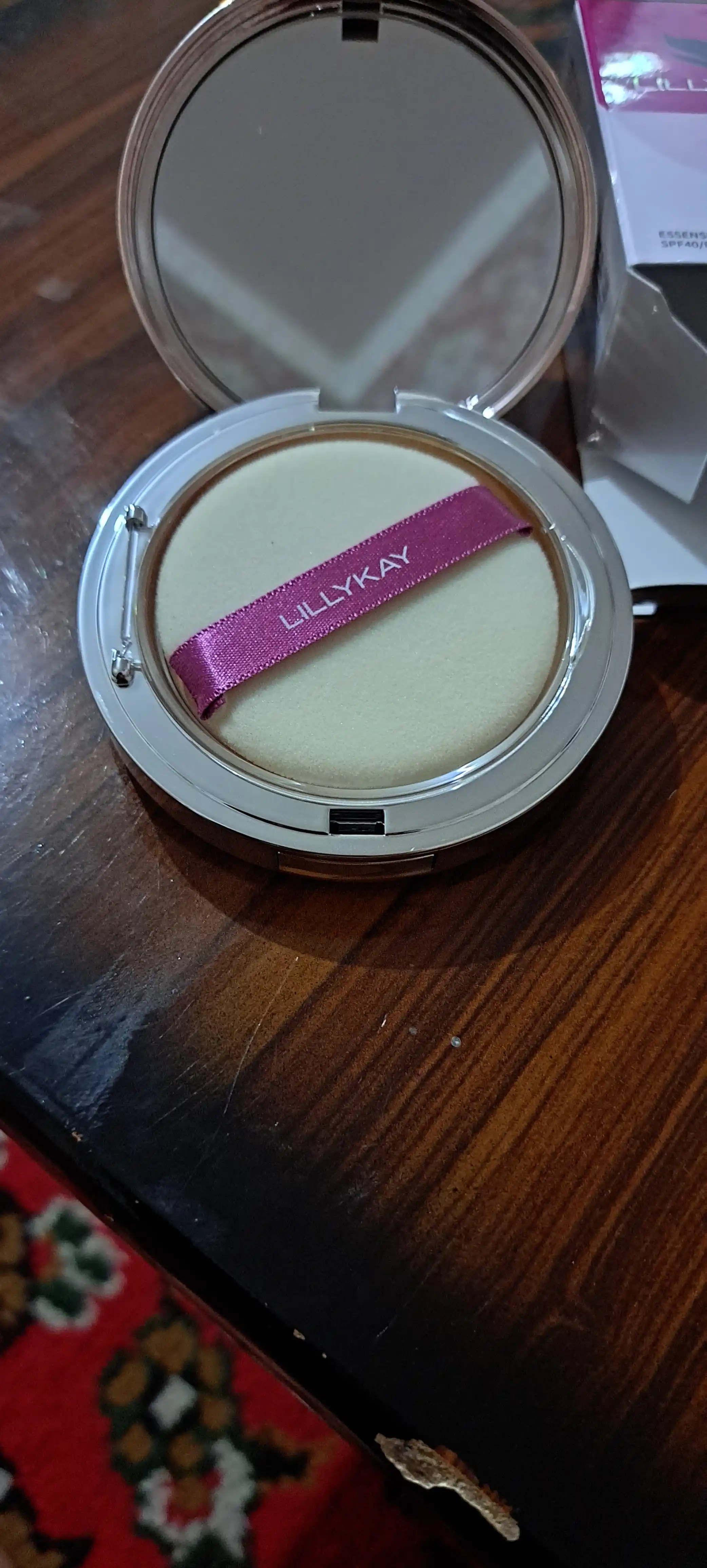 Lillykay Essence Two Way Cake SPF40 PA++ salyangoz mutsinli kompakt pudra