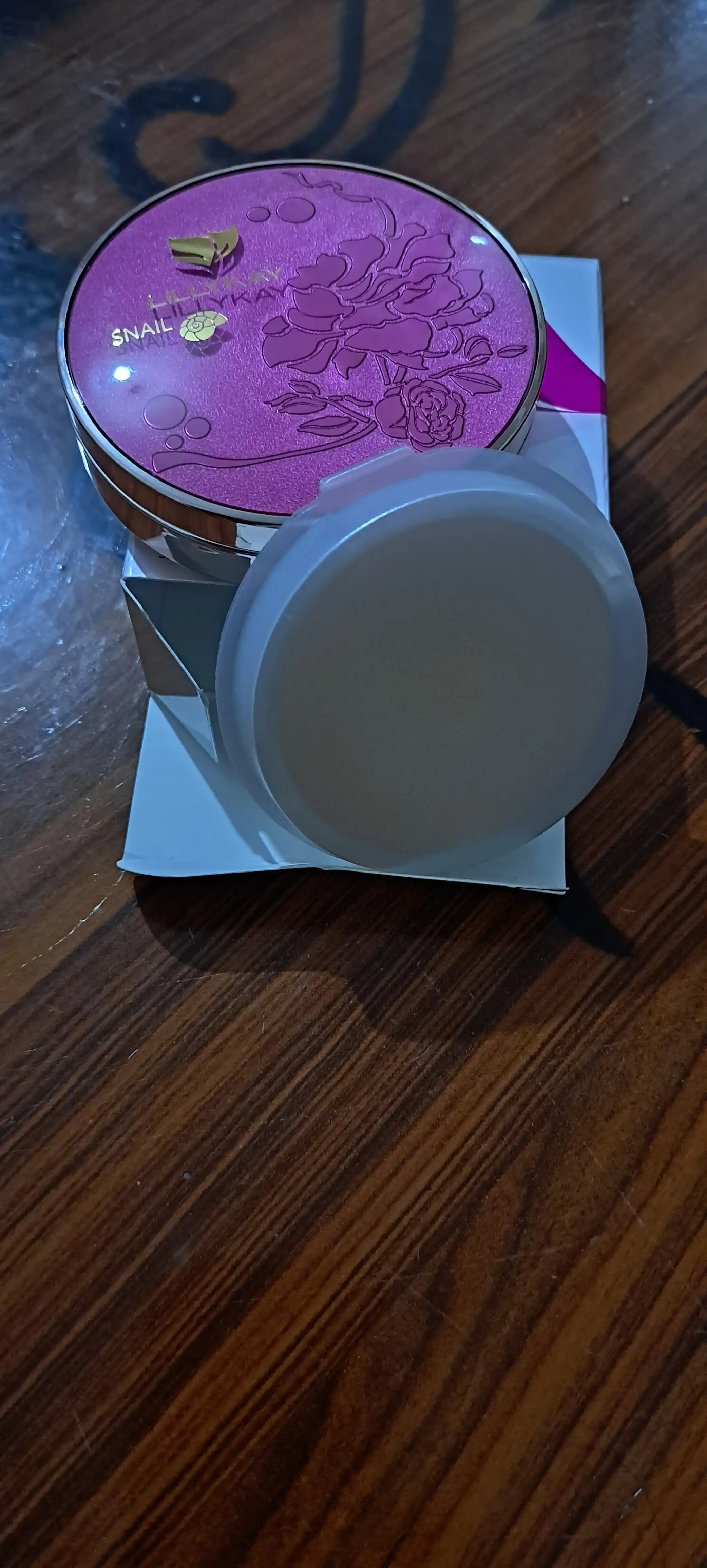 Lillykay Essence Two Way Cake SPF40 PA++ salyangoz mutsinli kompakt pudra