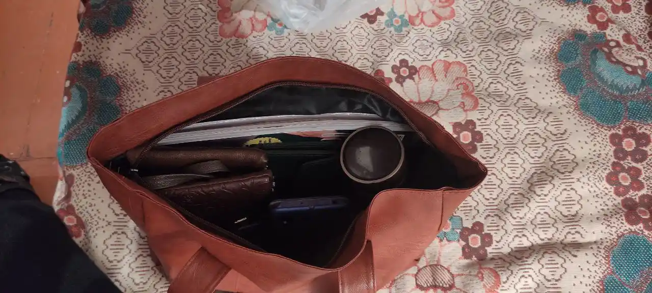 Ayollar sumkasi, katta, shopper, plyaj uchun, oqishga, ishga, A4 formati