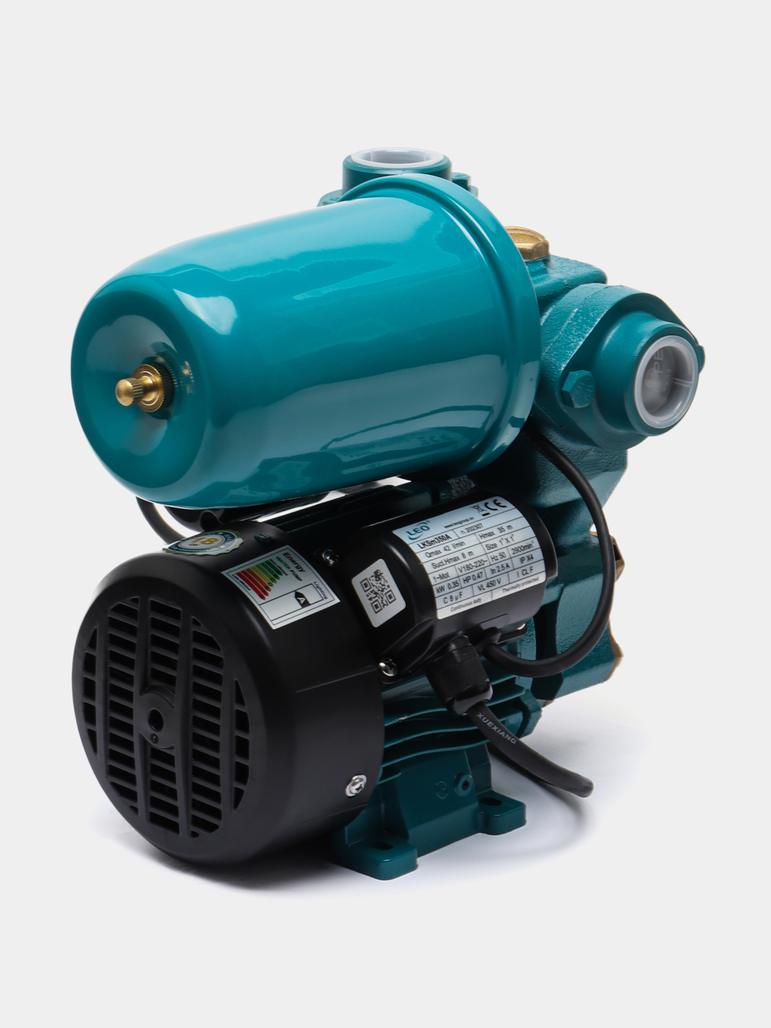 Koltukdagi dumba va oyoqlar Ayollar bilan porno kunnilingus