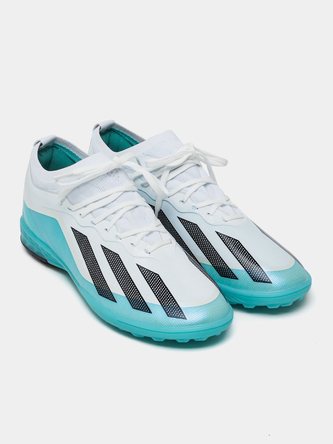 Kattalar uchun futbol butsilari Predator Speedportal 3, 39-44ni arzon ...