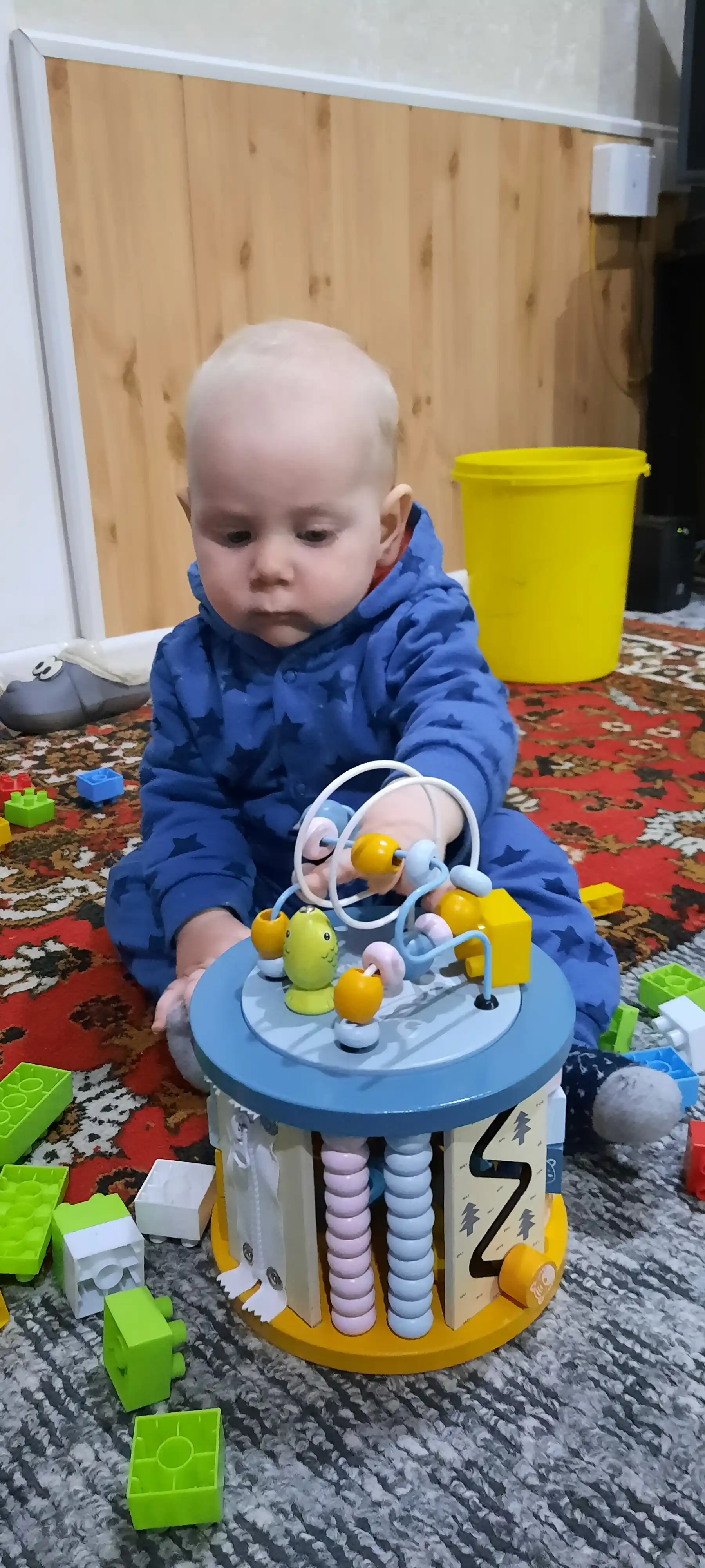 Montessori 1 + o'quv o'yinchog'i, yog'och soerter, vosita va mantiqni rivojlantirish
