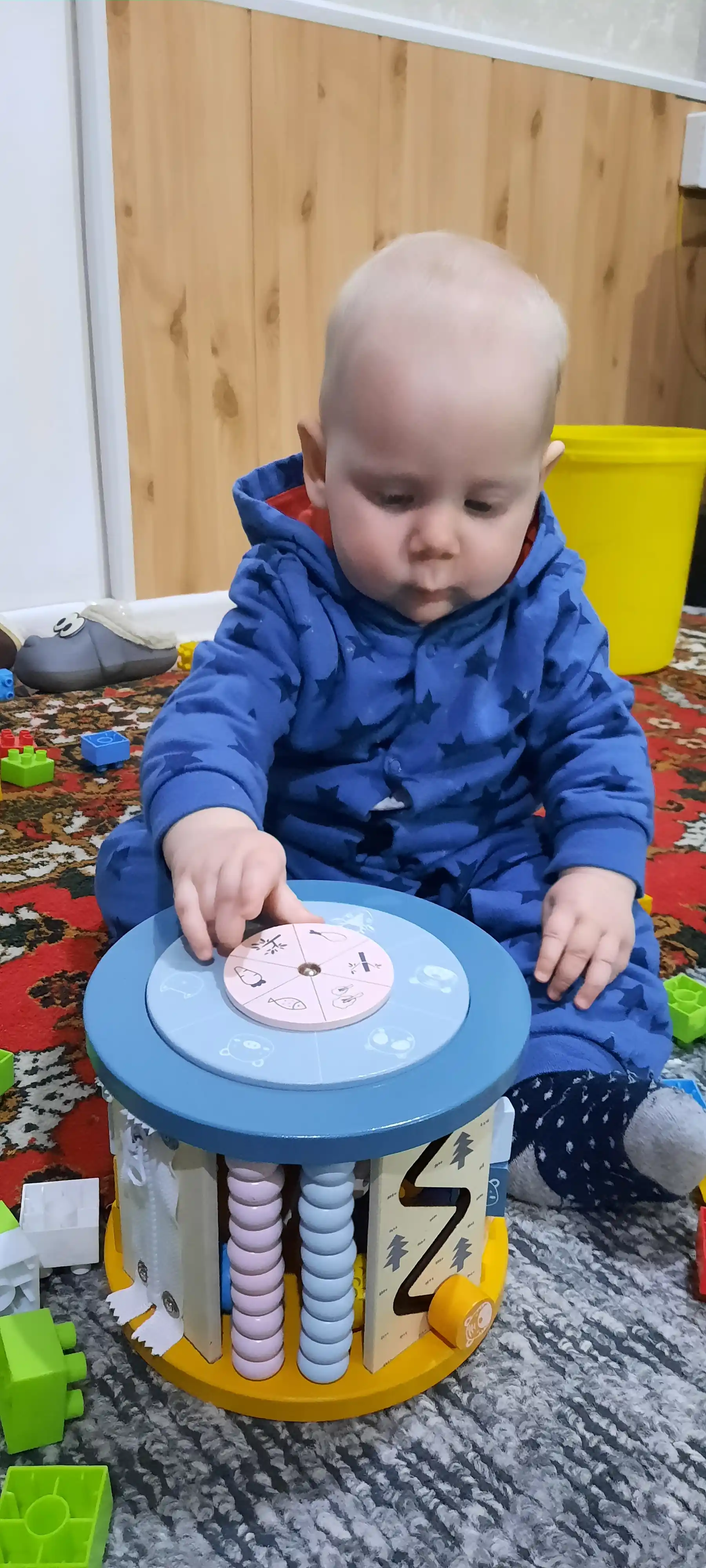 Montessori 1 + o'quv o'yinchog'i, yog'och soerter, vosita va mantiqni rivojlantirish
