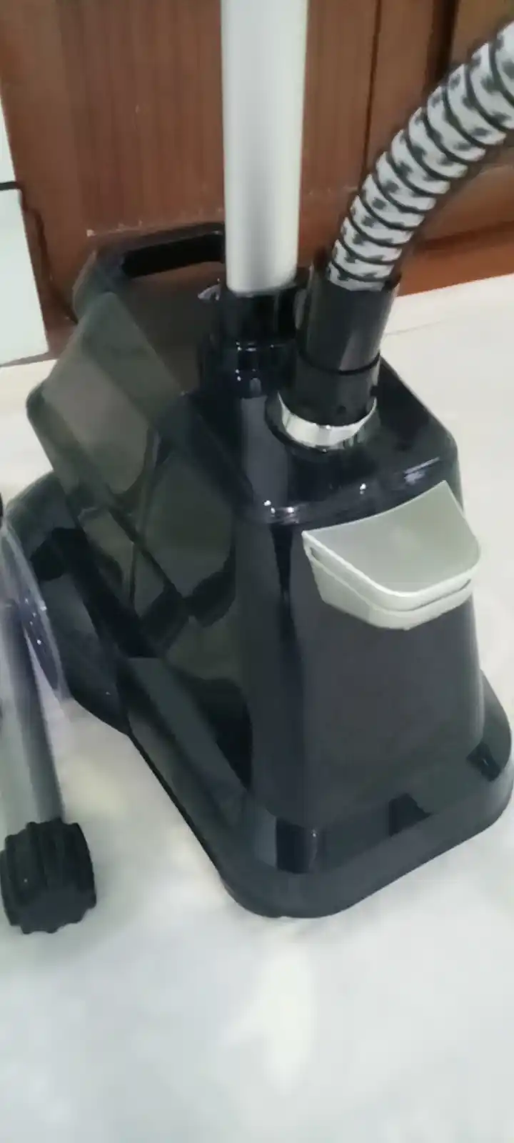 Отпариватель для одежды Garment Steamer X3