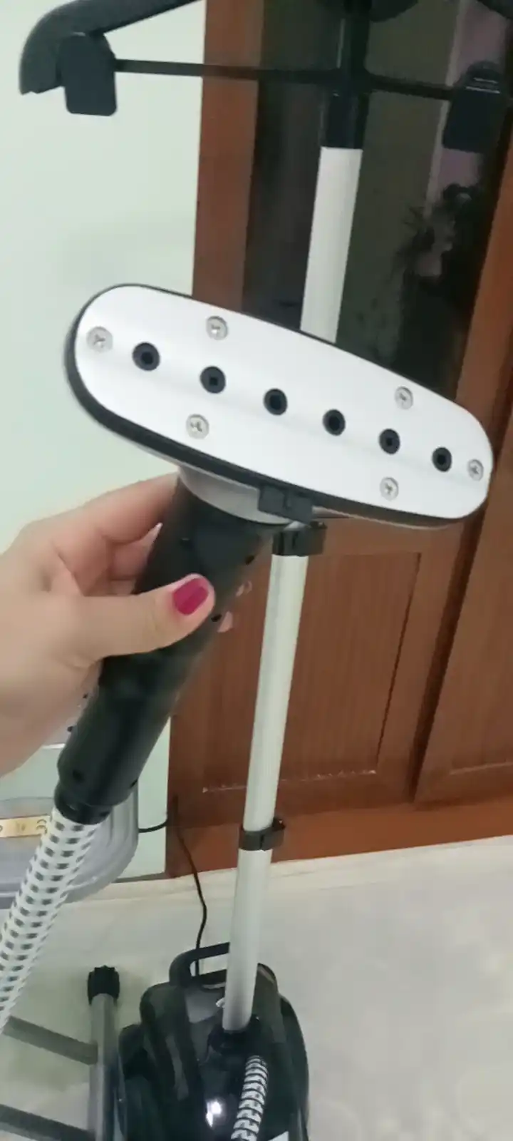 Отпариватель для одежды Garment Steamer X3