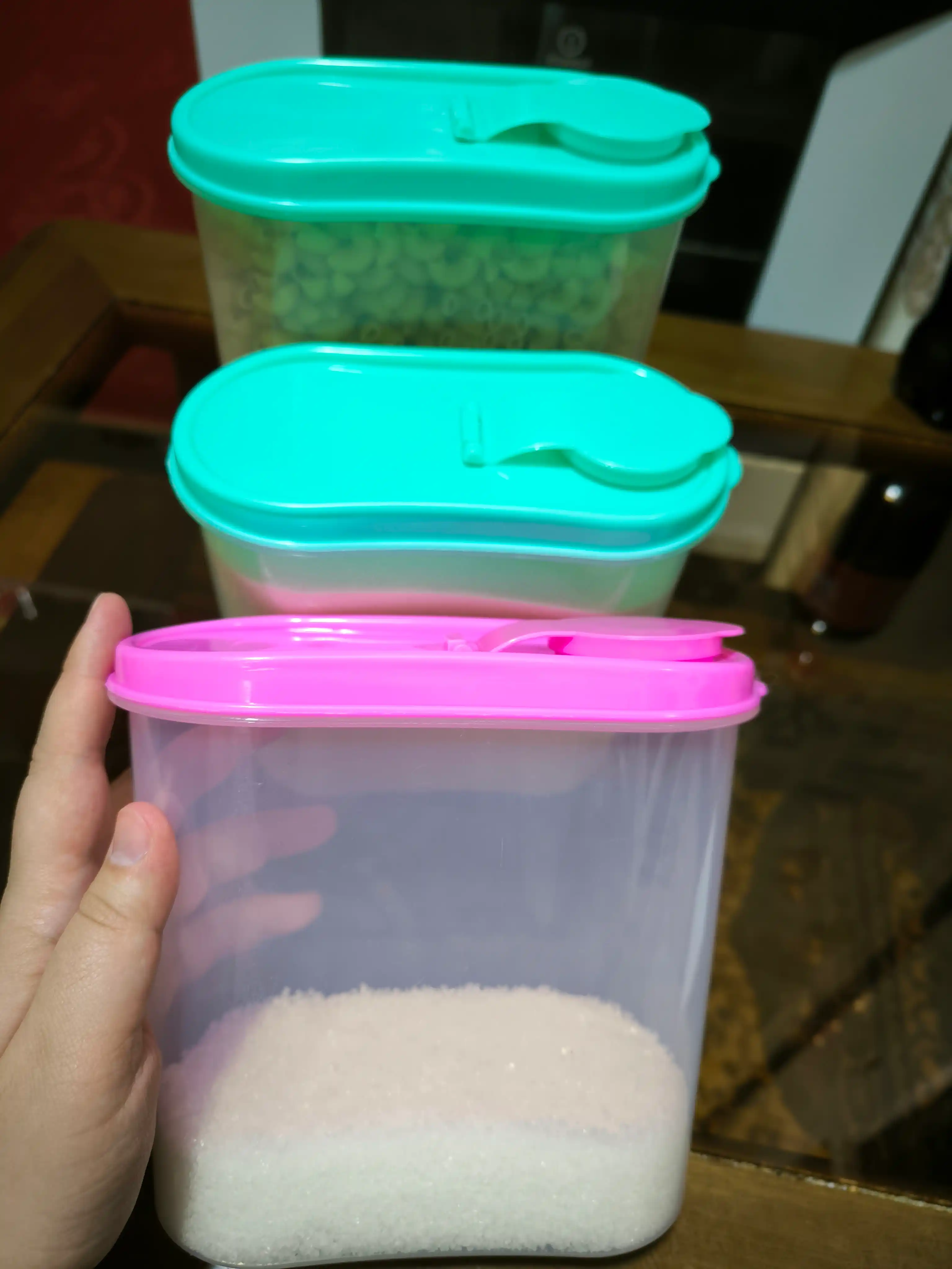 Контейнеры для хранения сыпучих продуктов