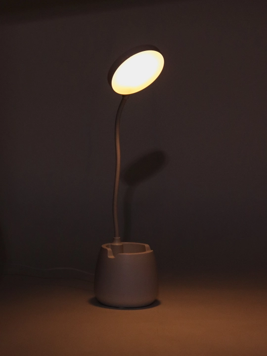 LED stol chirog'i, yorqinlikni sozlash bilan