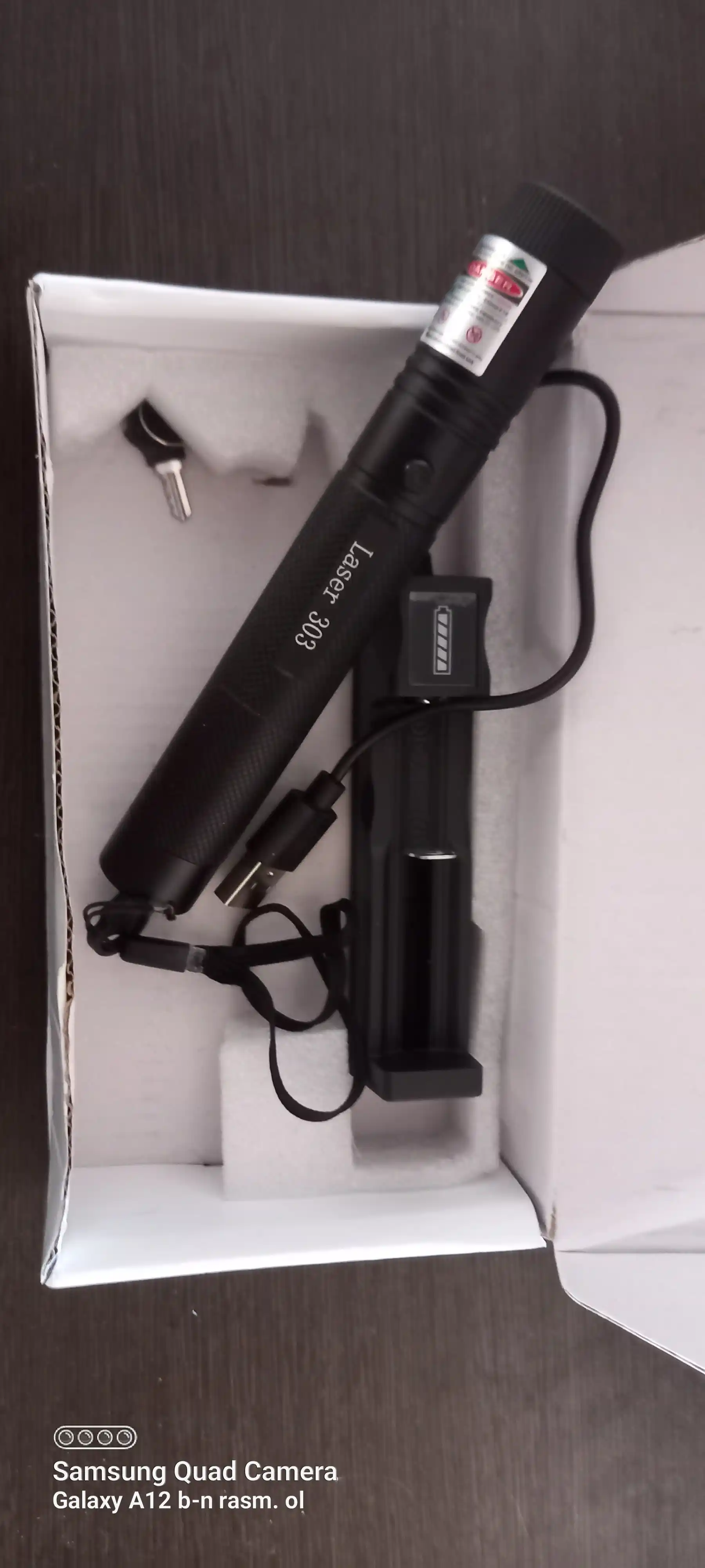 Зеленая лазерная указка Laser Pointer 303