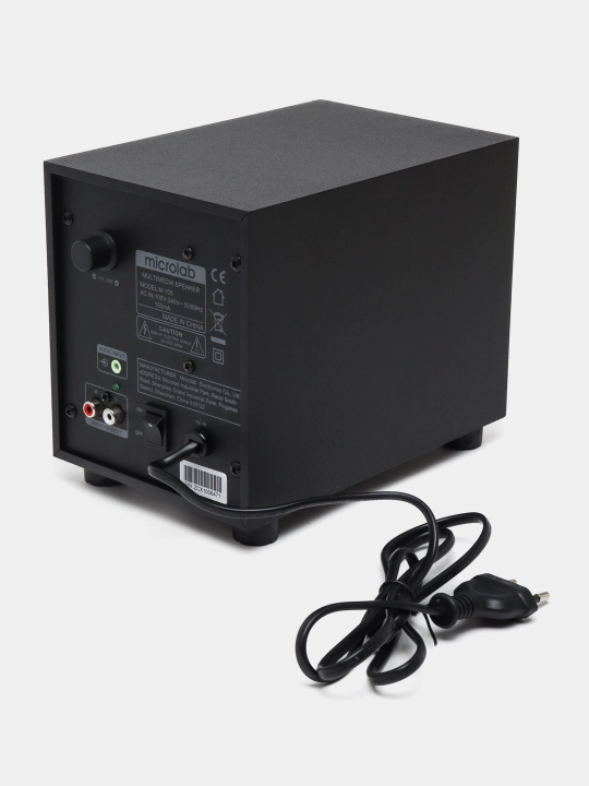 Sabvufer "Microlab M - 105", 2.1, 10 Vt RMS, 2,5 * 2 + 5 Vt