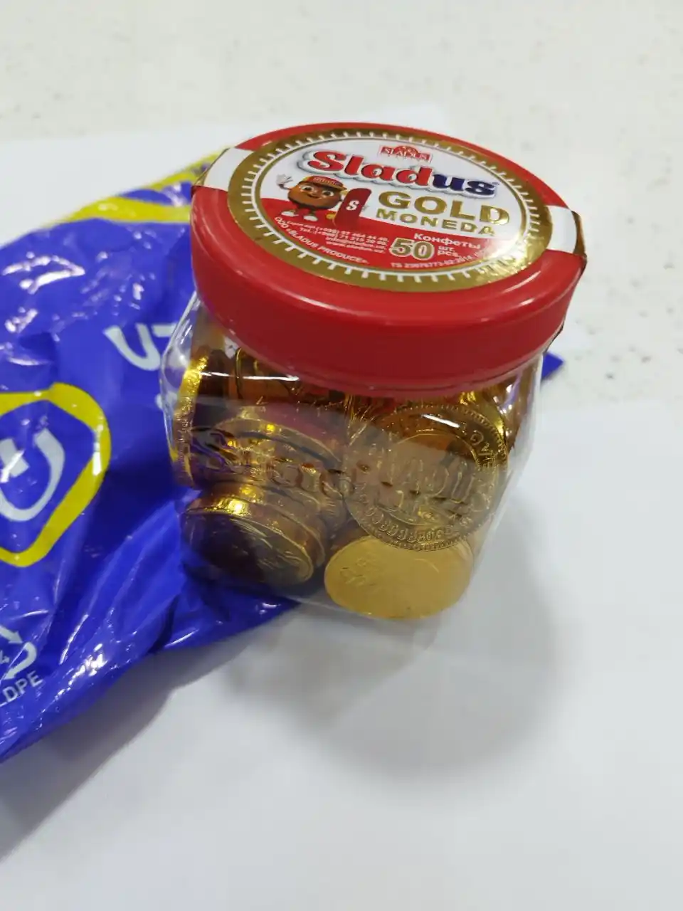 Tangalar shaklidagi sutli shokolad, Sladus Gold Moneda, 300 gr