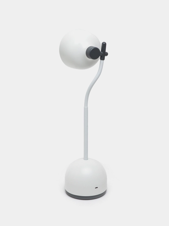 Led stol chiroqchasi
