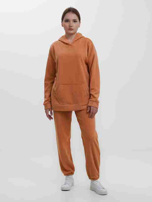 etuk ayollarning gozal mushuklari