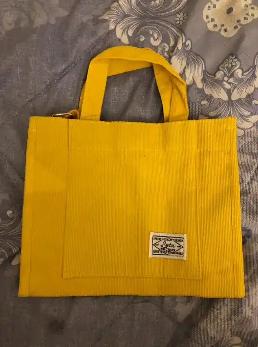 Ayollar sumka-shopperi, velvet