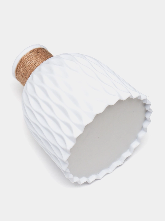 Gullar uchun guldon, plastik
