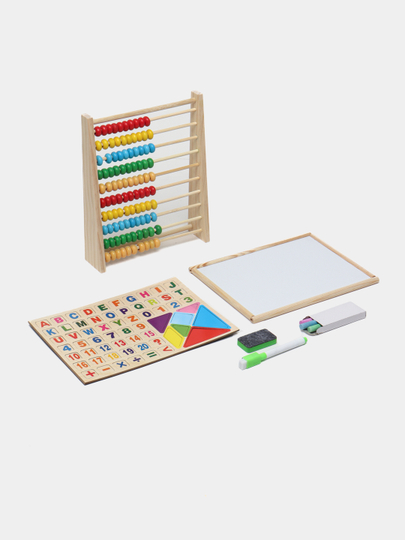 Ayollar katta xorozlar va oyinchoqlar bilan zavqlanishadi