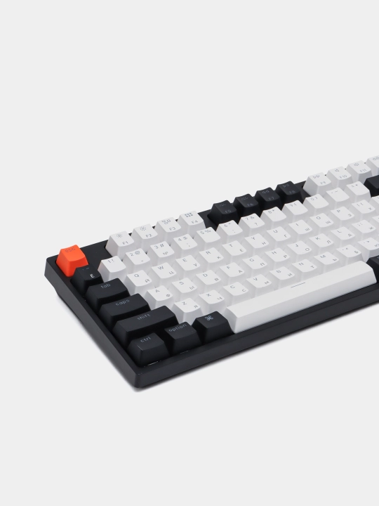 Simli oyin klaviaturasi Keychron C2 104Key, Gateron G Pro, Hot-Swap, RGB, C2H