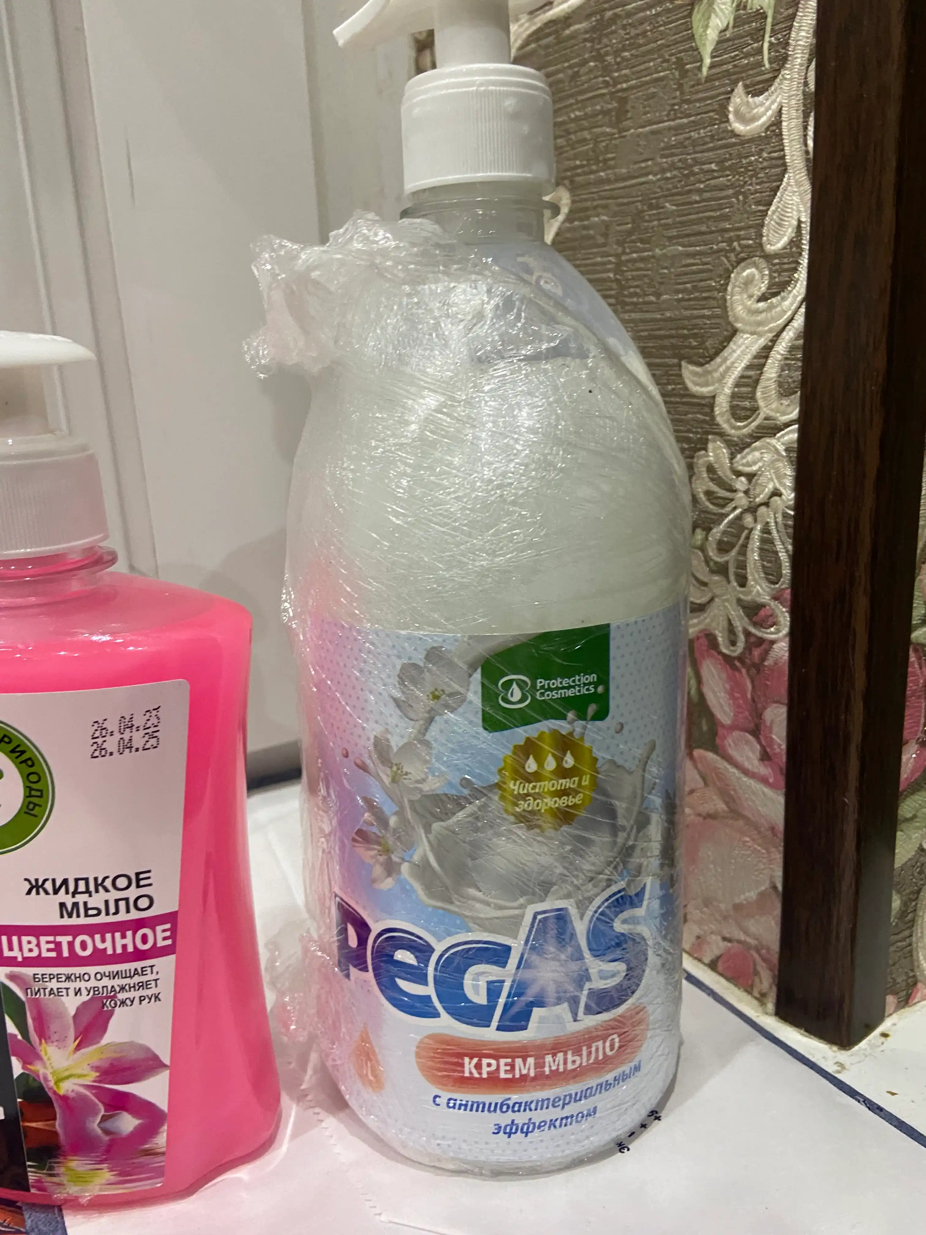 Жидкое мыло-крем Pegas, 1 л