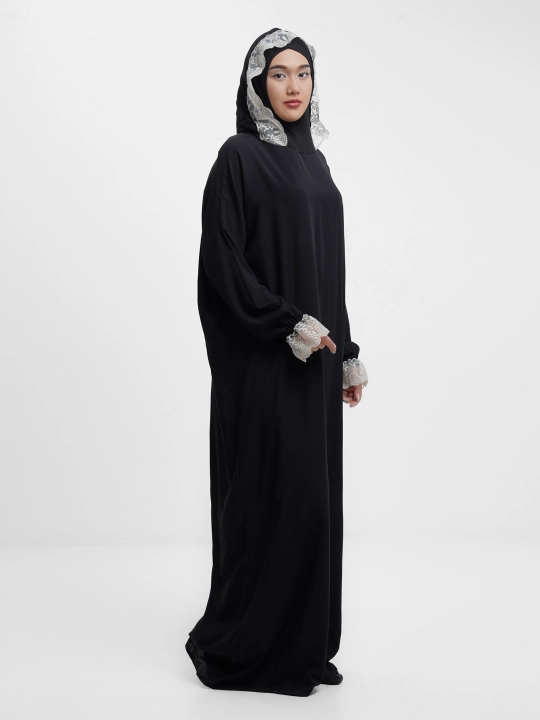 Ayollar uchun islomiy kiyim, abaya (namoz uchun)