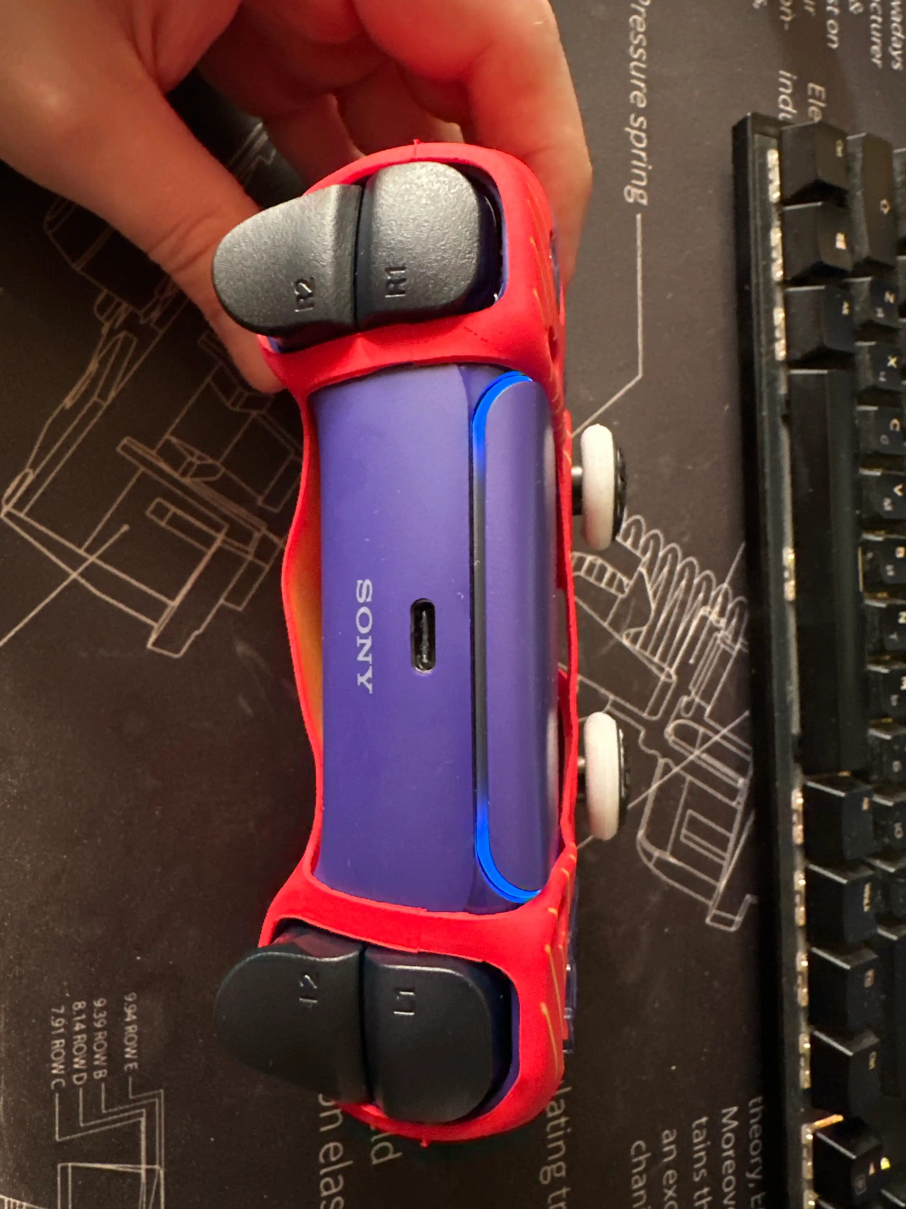 Защитный чехол для джойстика DualSense / DualShock / PS5 / PlayStation 5