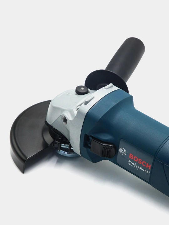 Болгарка УШМ Bosch GWS 670: 670Вт, 125 мм – надежная, компактная, универсальная