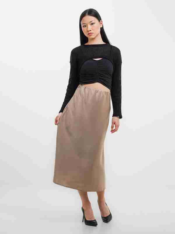 Олар сперматозоидты сорып, ауызды сперматозоидпен толтырады Саша Роуз порно 2010